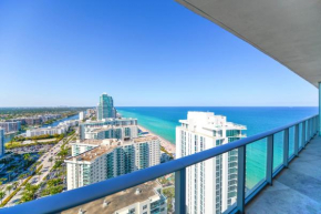 Condo w Beautiful Beachfront and City Views from 25th Floor!